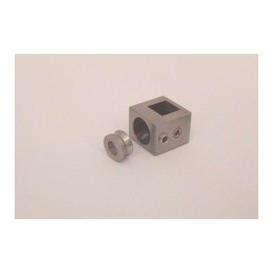 Uchwyt przelotowy profilu 10x10 mm do pow. płaskiej